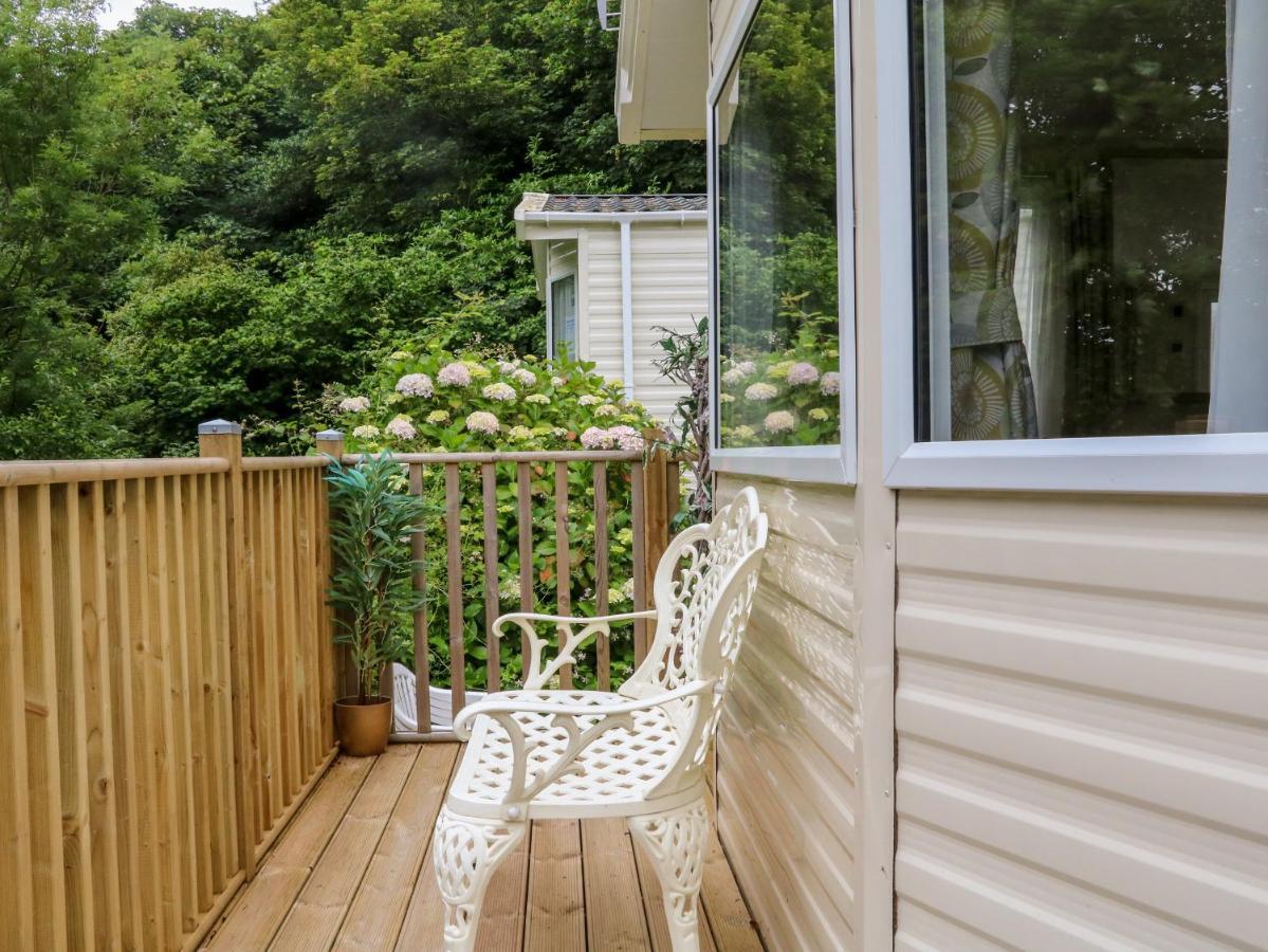 Ochenta Villa Combe Martin Kültér fotó